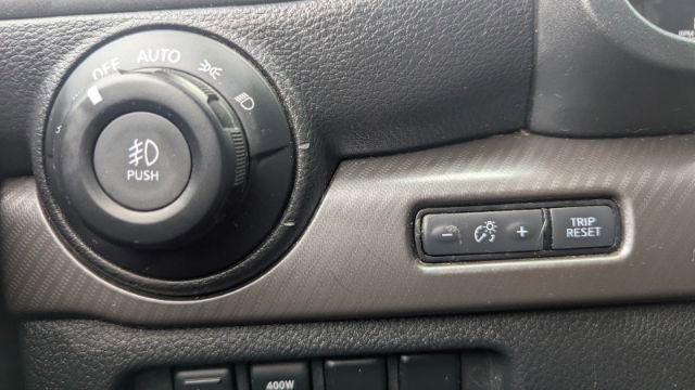 Used 2022 Nissan Titan PRO-4X w/ Pro-4x Convenience Package image 31