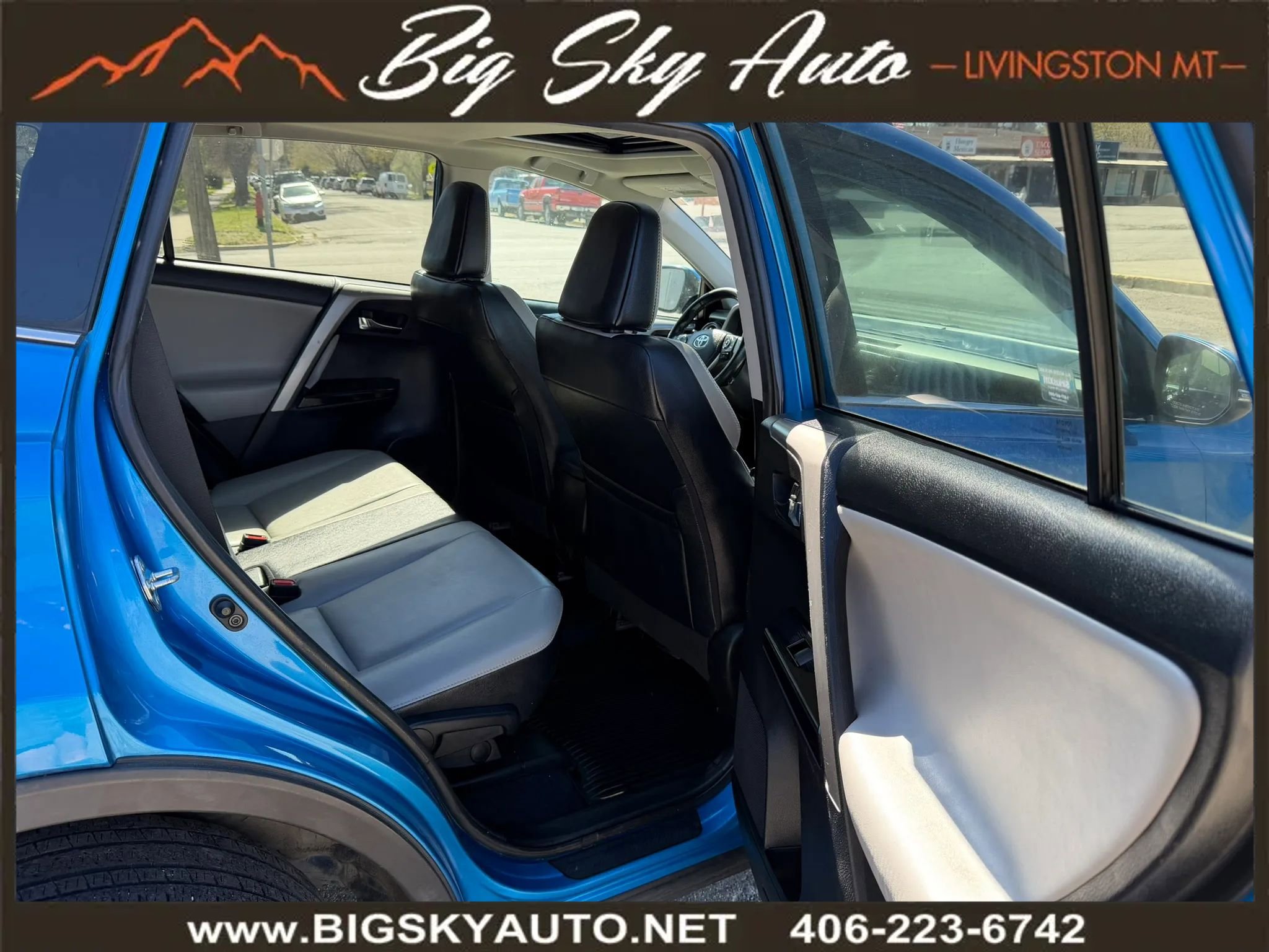 Used 2016 Toyota RAV4 Limited image 21