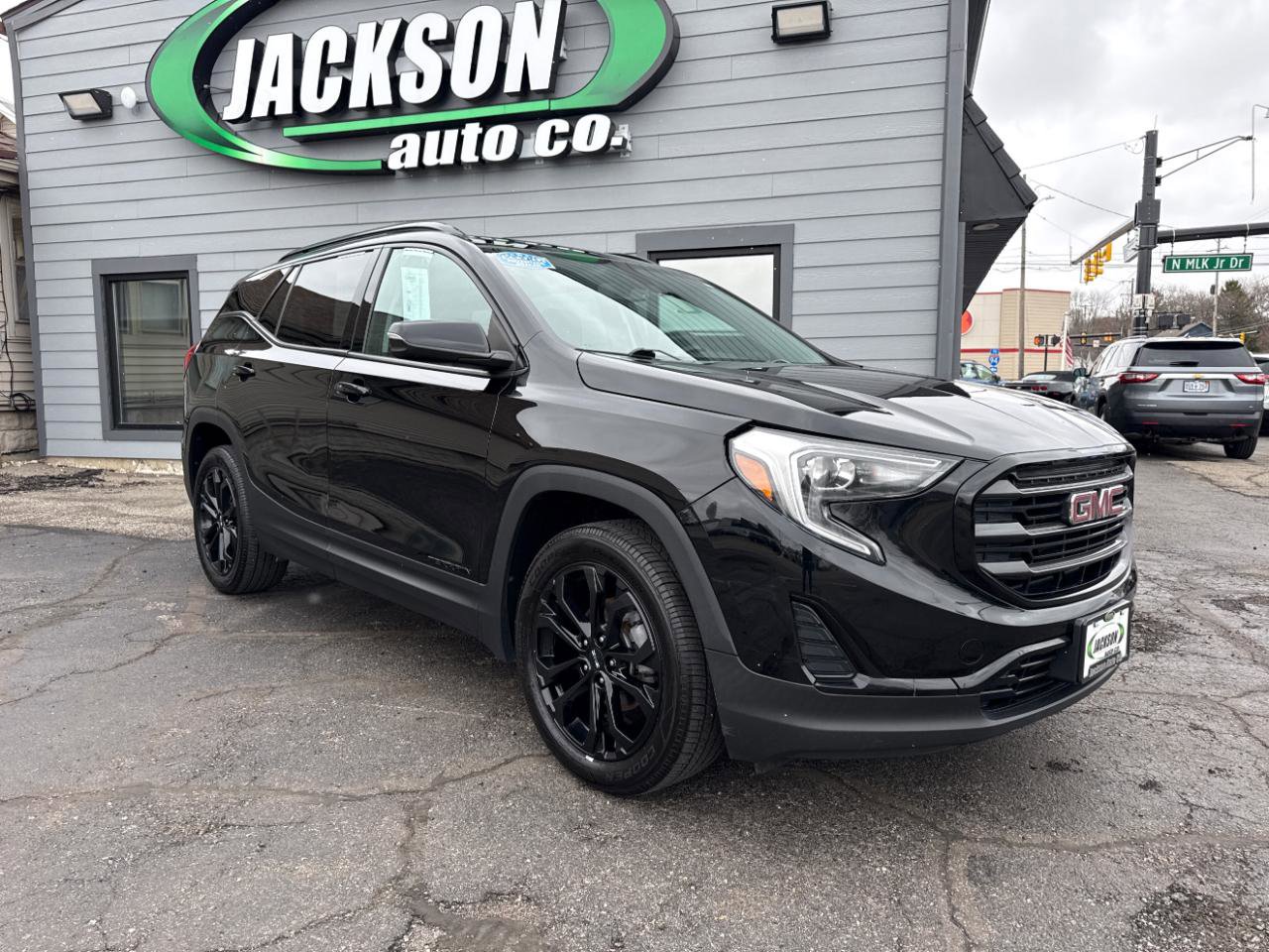 Used 2019 GMC Terrain SLE w/ Driver Convenience Package image 7