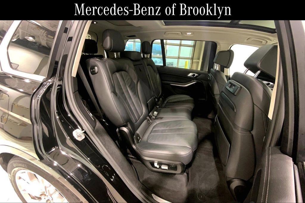 Used 2021 BMW X7 xDrive40i w/ Premium Package 2 image 20