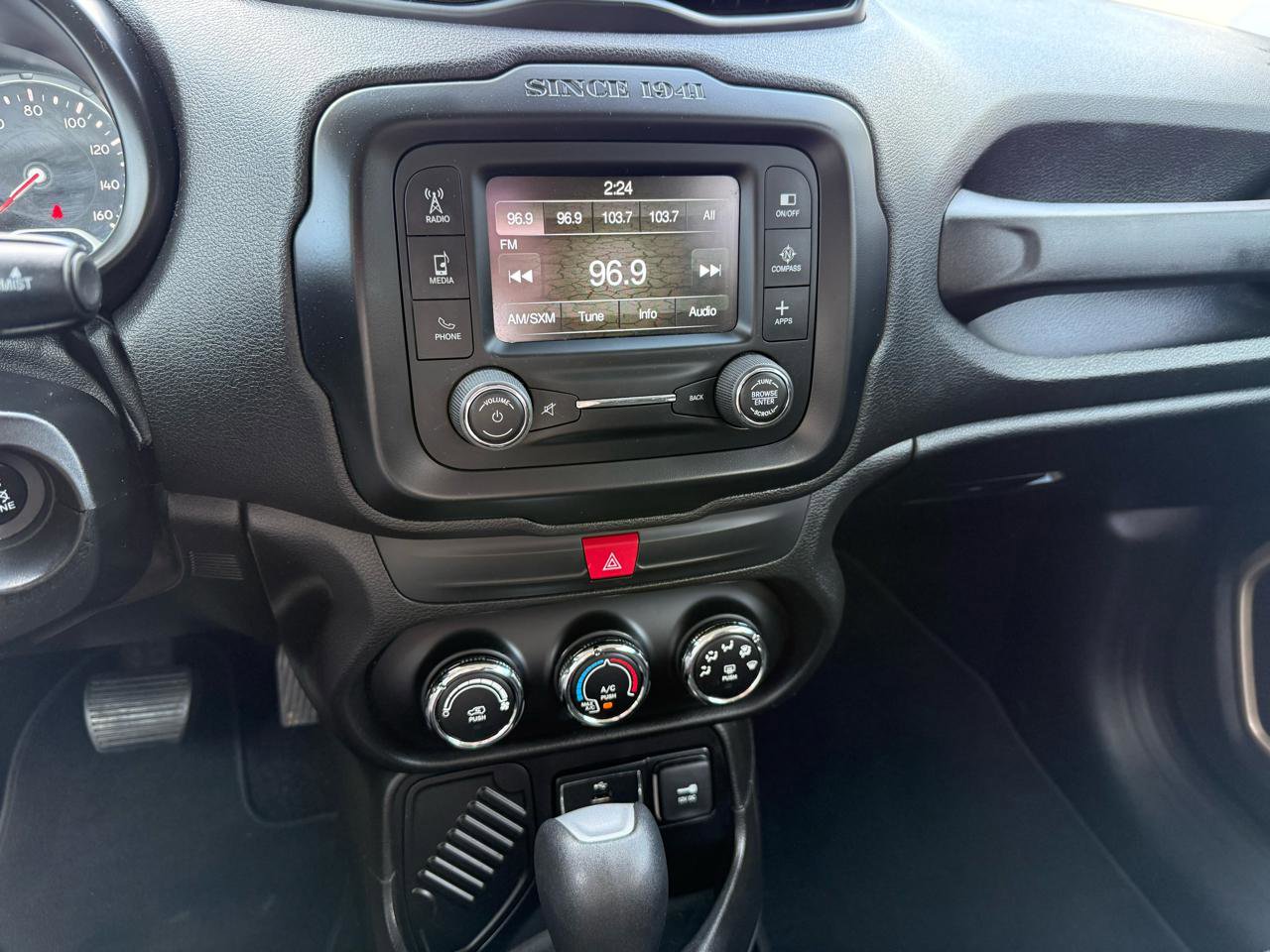 Used 2017 Jeep Renegade Sport w/ Power & Air Group image 25