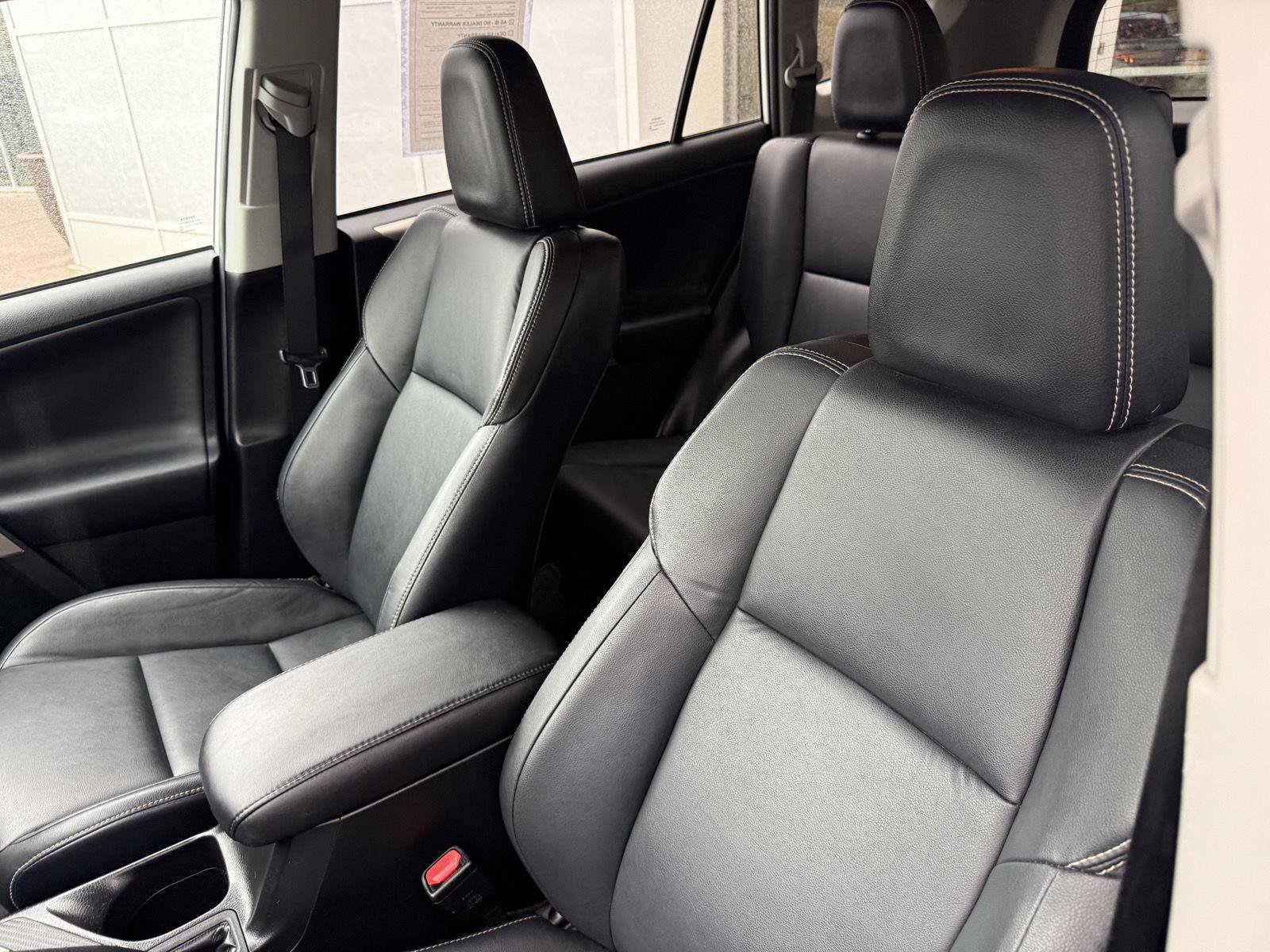 Used 2014 Toyota RAV4 Limited AWD/4WD image 12