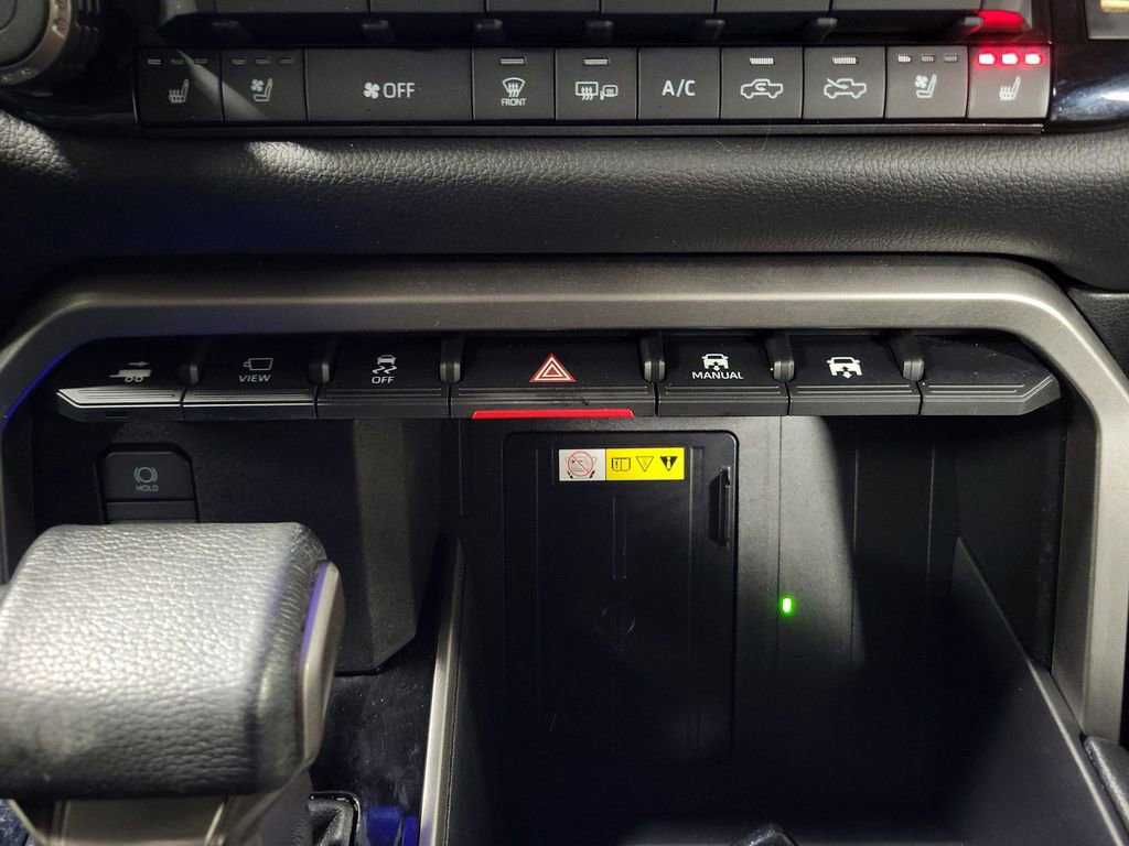 Used 2023 Toyota Tundra Limited image 17