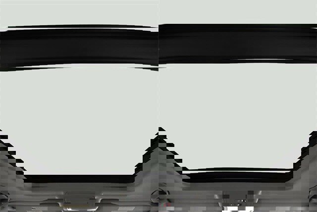 Used 2022 Volkswagen Tiguan SE image 18