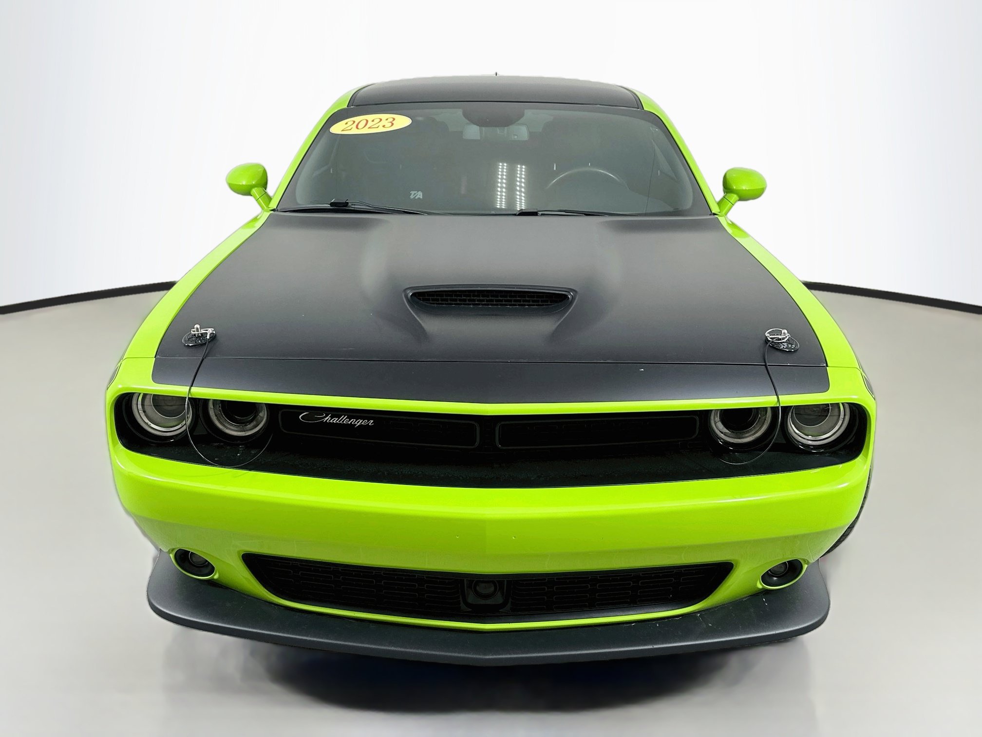 Used 2023 Dodge Challenger R/T w/ T/A Package RWD image 2