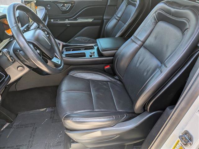 Used 2020 Lincoln Aviator Reserve w/ Equipment Group 201A AWD/4WD image 17