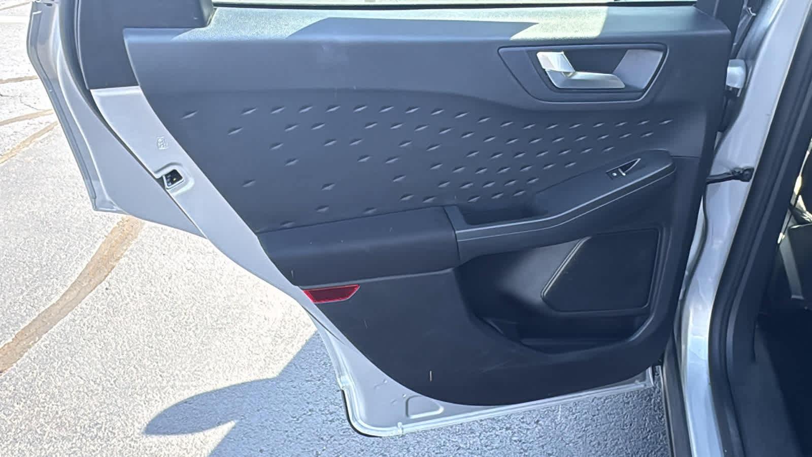 Used 2020 Ford Escape SE AWD/4WD image 25