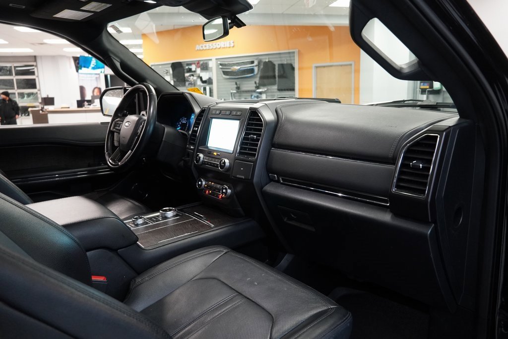 Used 2021 Ford Expedition Max Limited image 38