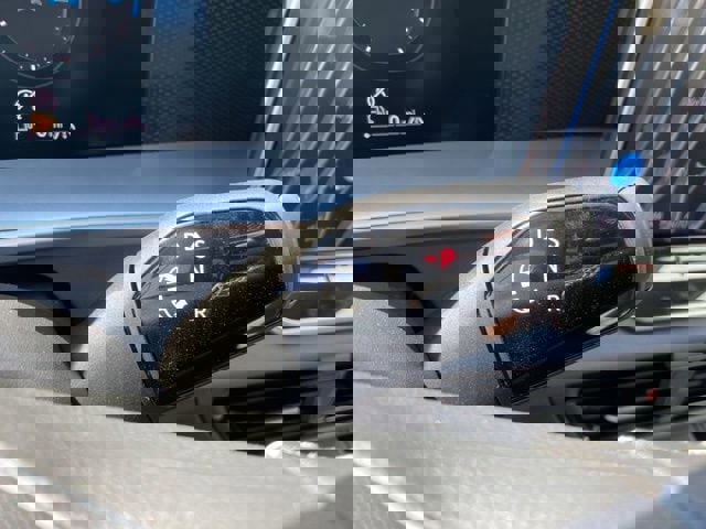 New 2025 Volkswagen Tiguan SE image 31