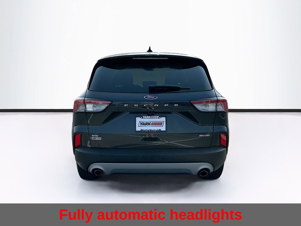 Used 2022 Ford Escape SE image 10