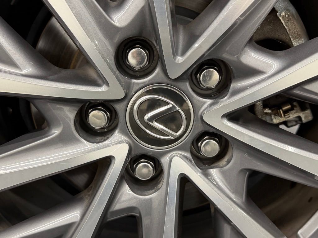 Used 2022 Lexus ES 300h FWD image 16