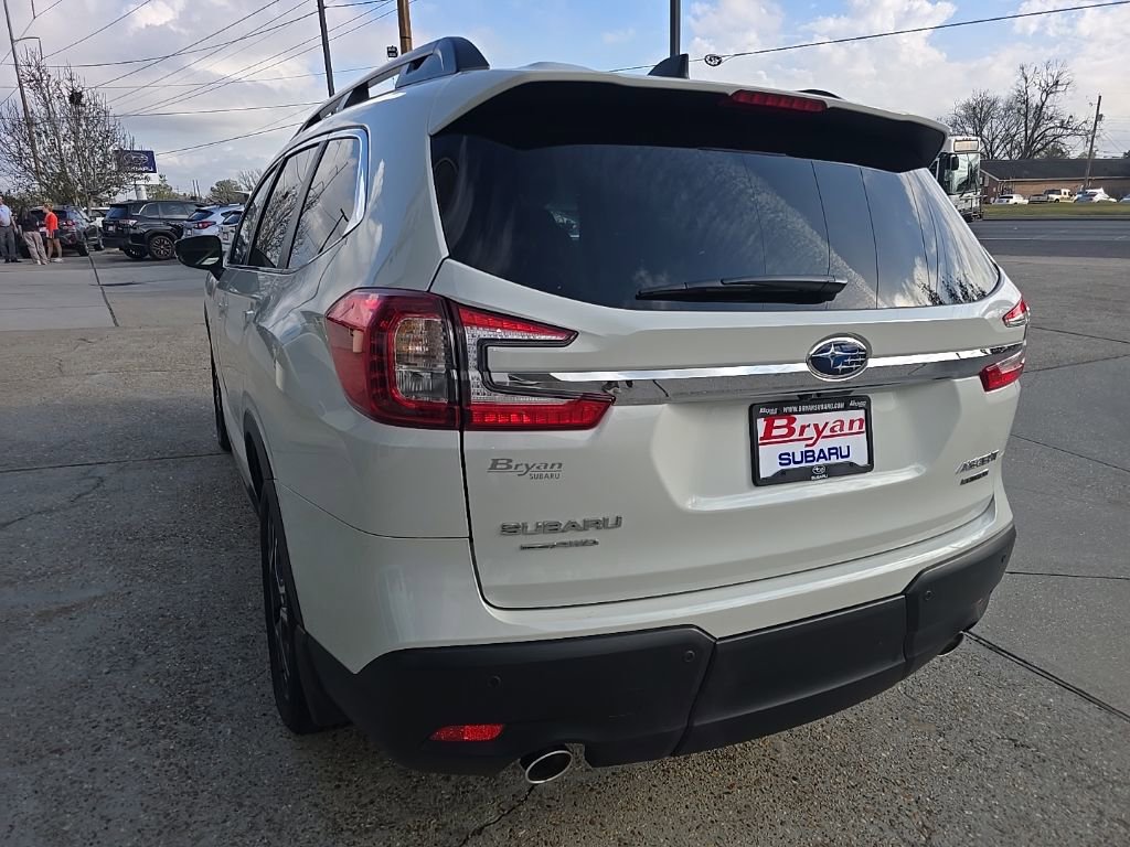 Certified 2025 Subaru Ascent Limited image 9