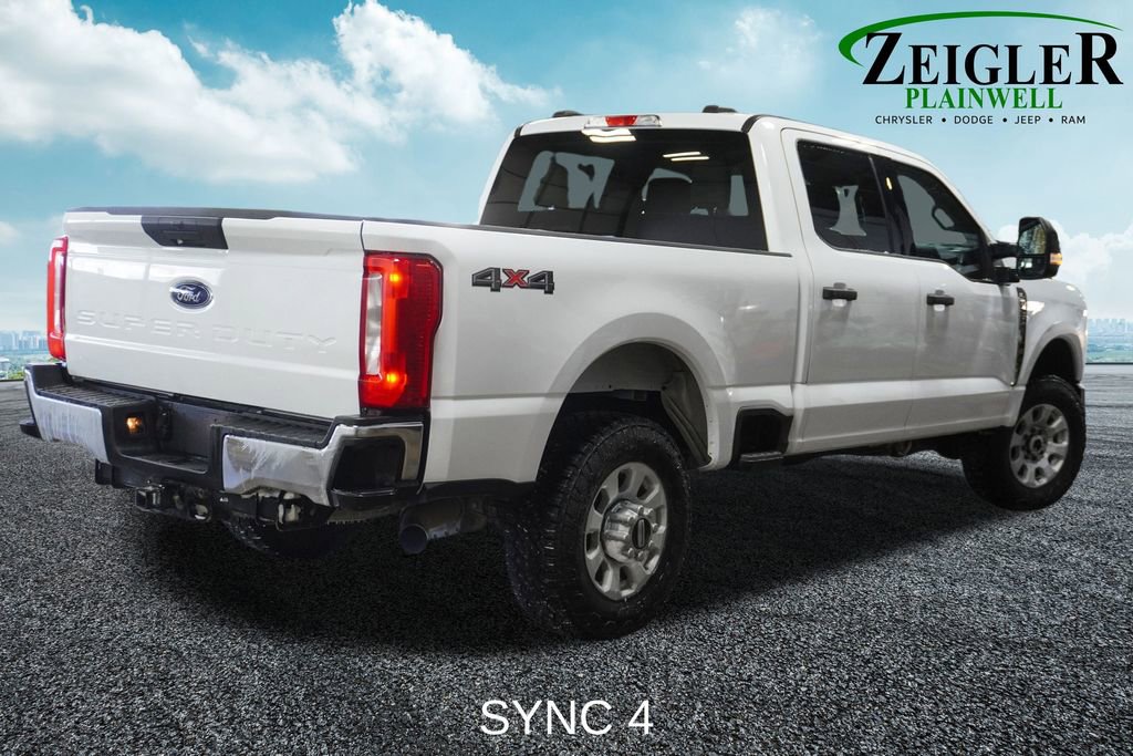 Used 2023 Ford F250 XLT image 3