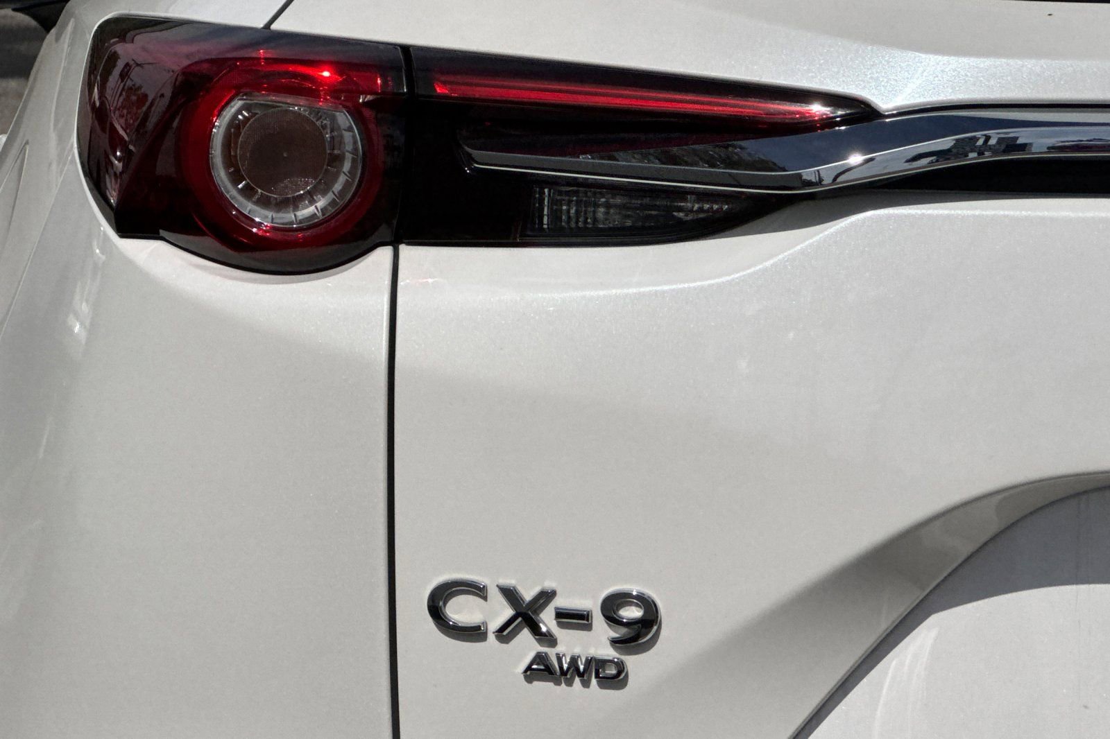 Used 2023 MAZDA CX-9 Touring image 28