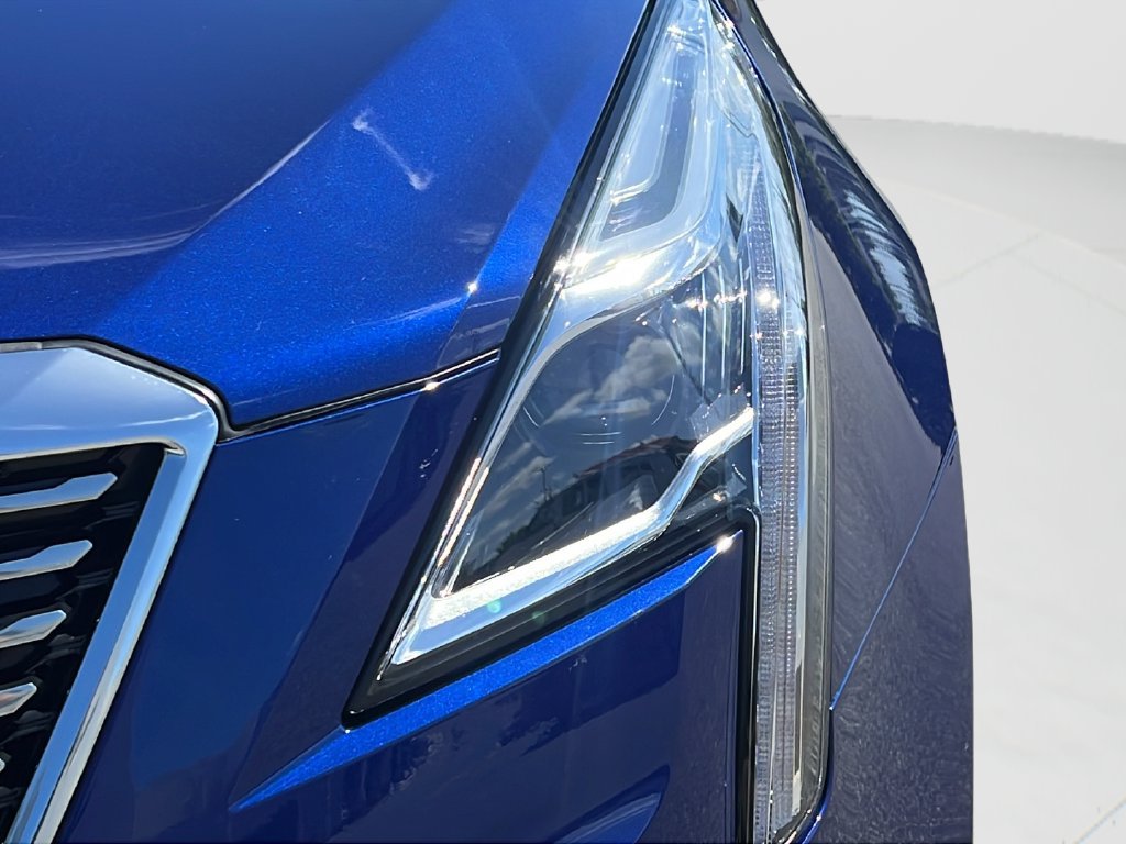 Used 2023 Cadillac XT5 Premium Luxury FWD image 34