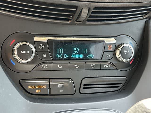 Used 2015 Ford Escape SE w/ Equipment Group 201A AWD/4WD image 14