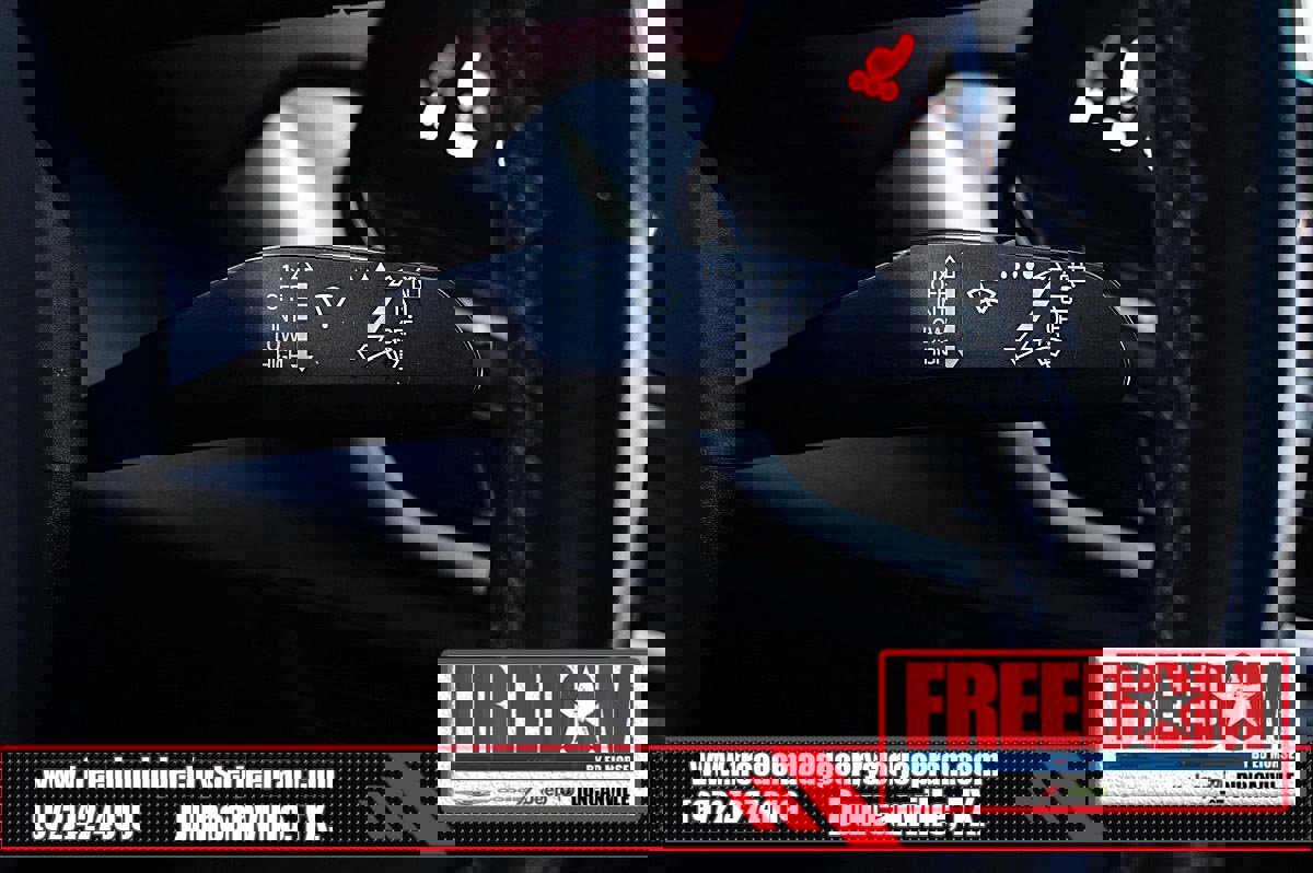 Used 2021 Volkswagen ID.4 Pro S w/ ID.4 Protection Package (IPT) image 28