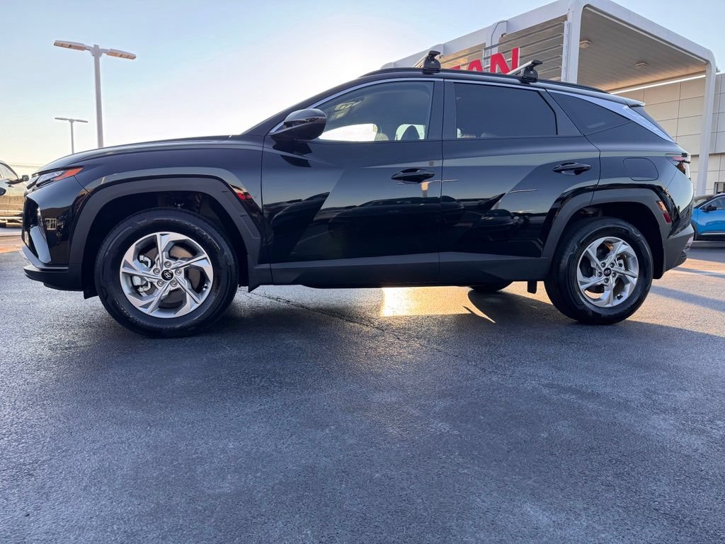 Used 2024 Hyundai Tucson SEL AWD/4WD image 2