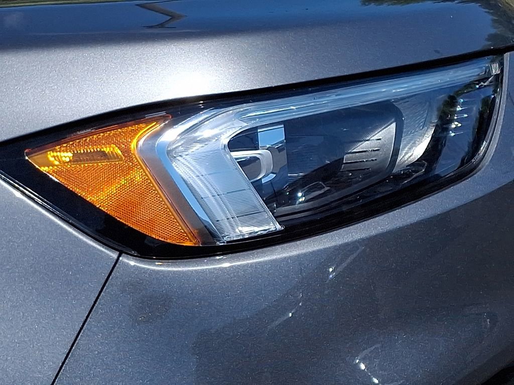 Used 2023 Ford Edge SEL w/ Convenience Package AWD/4WD image 9