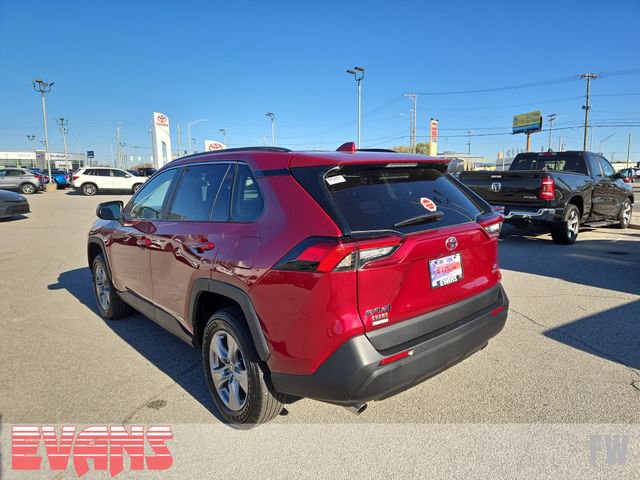 Used 2025 Toyota RAV4 LE image 25
