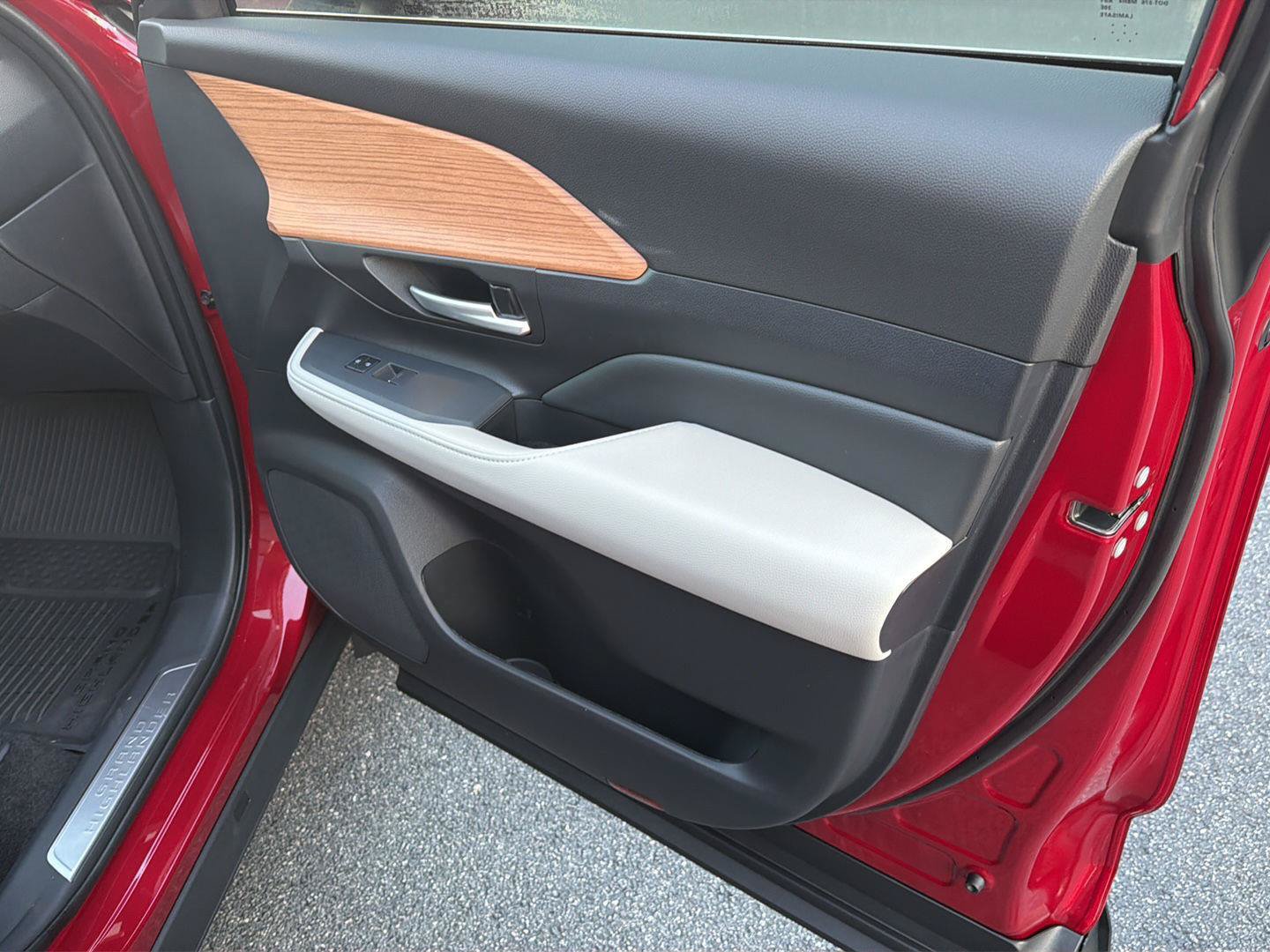 New 2026 Toyota Grand Highlander FWD image 16