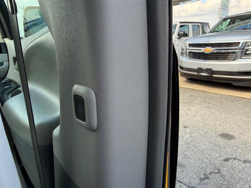 Used 2012 Toyota Sienna LE FWD image 33
