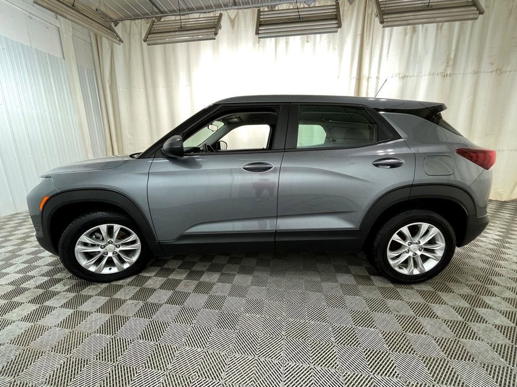 Used 2021 Chevrolet TrailBlazer LS FWD image 10