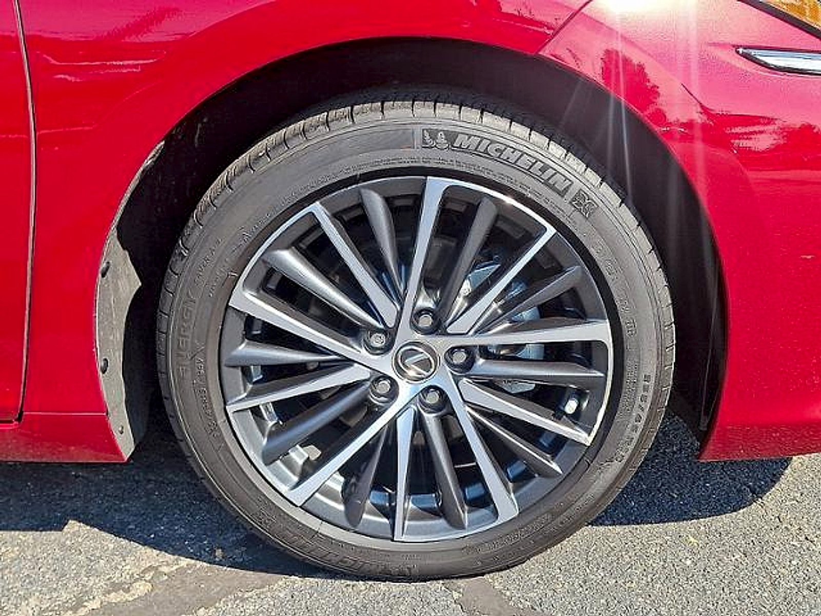 Used 2024 Lexus ES 350 w/ Premium Package FWD image 25