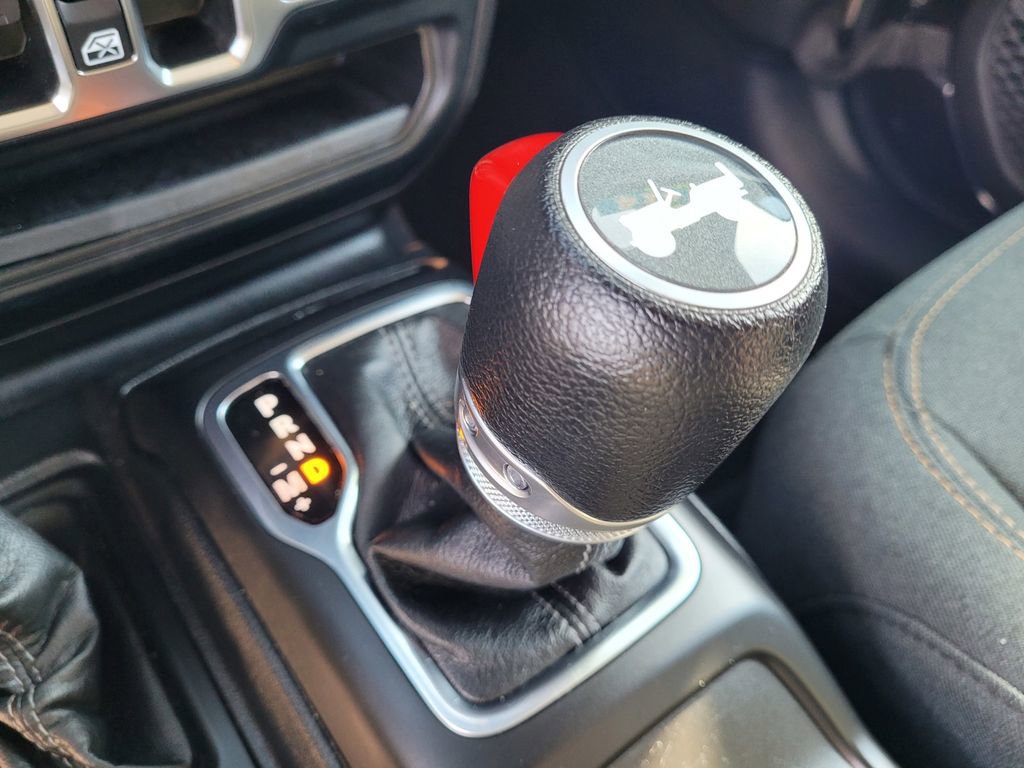 Used 2024 Jeep Wrangler Unlimited image 20