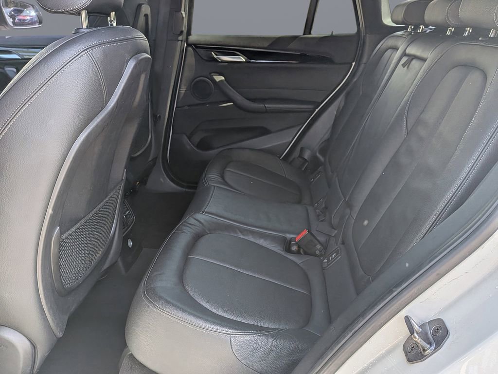 Used 2018 BMW X1 sDrive28i FWD image 13