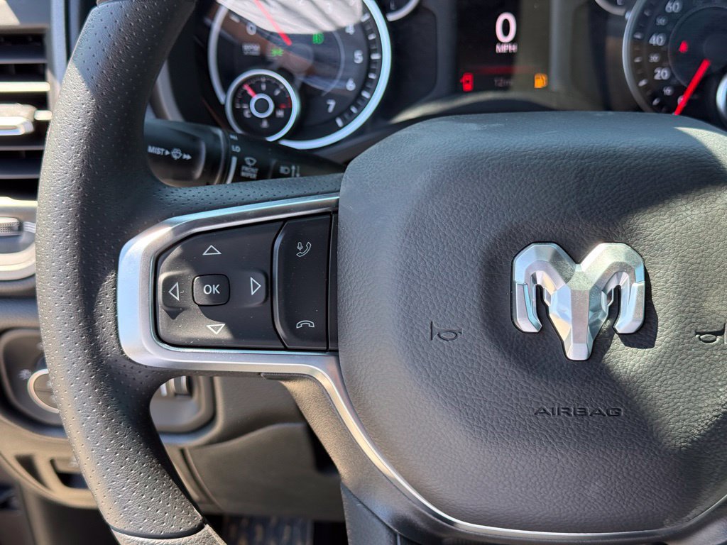 New 2026 RAM 1500 Express AWD/4WD image 15
