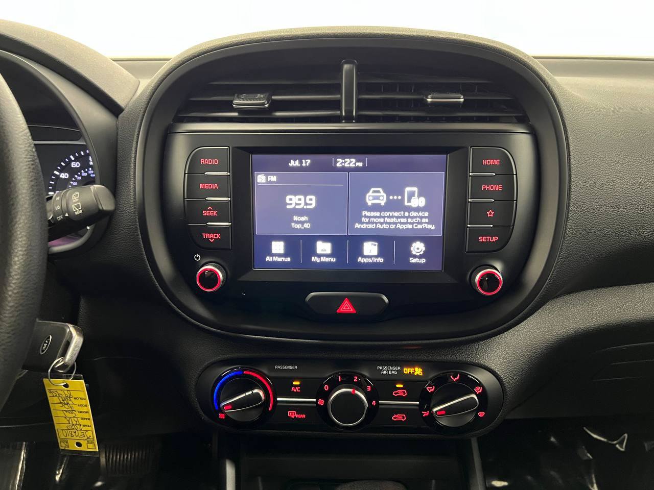 Used 2020 Kia Soul S FWD image 17