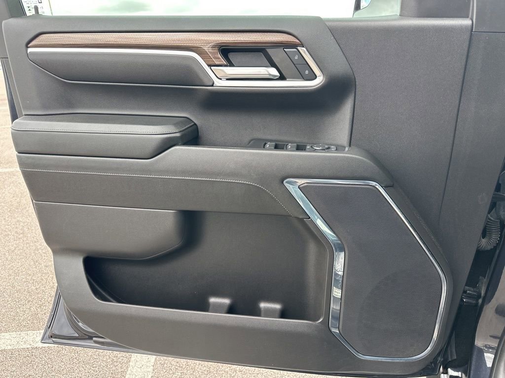Used 2023 Chevrolet Silverado 1500 LT w/ Texas Edition Plus image 10