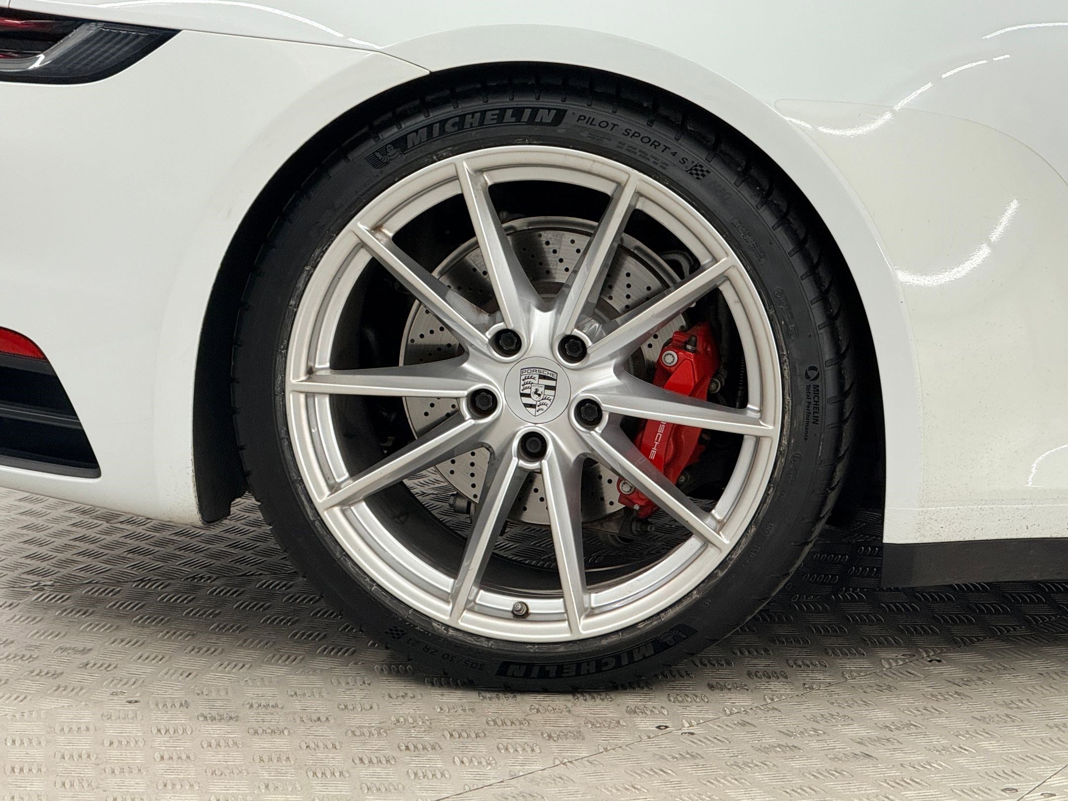 Used 2021 Porsche 911 Carrera S RWD image 12