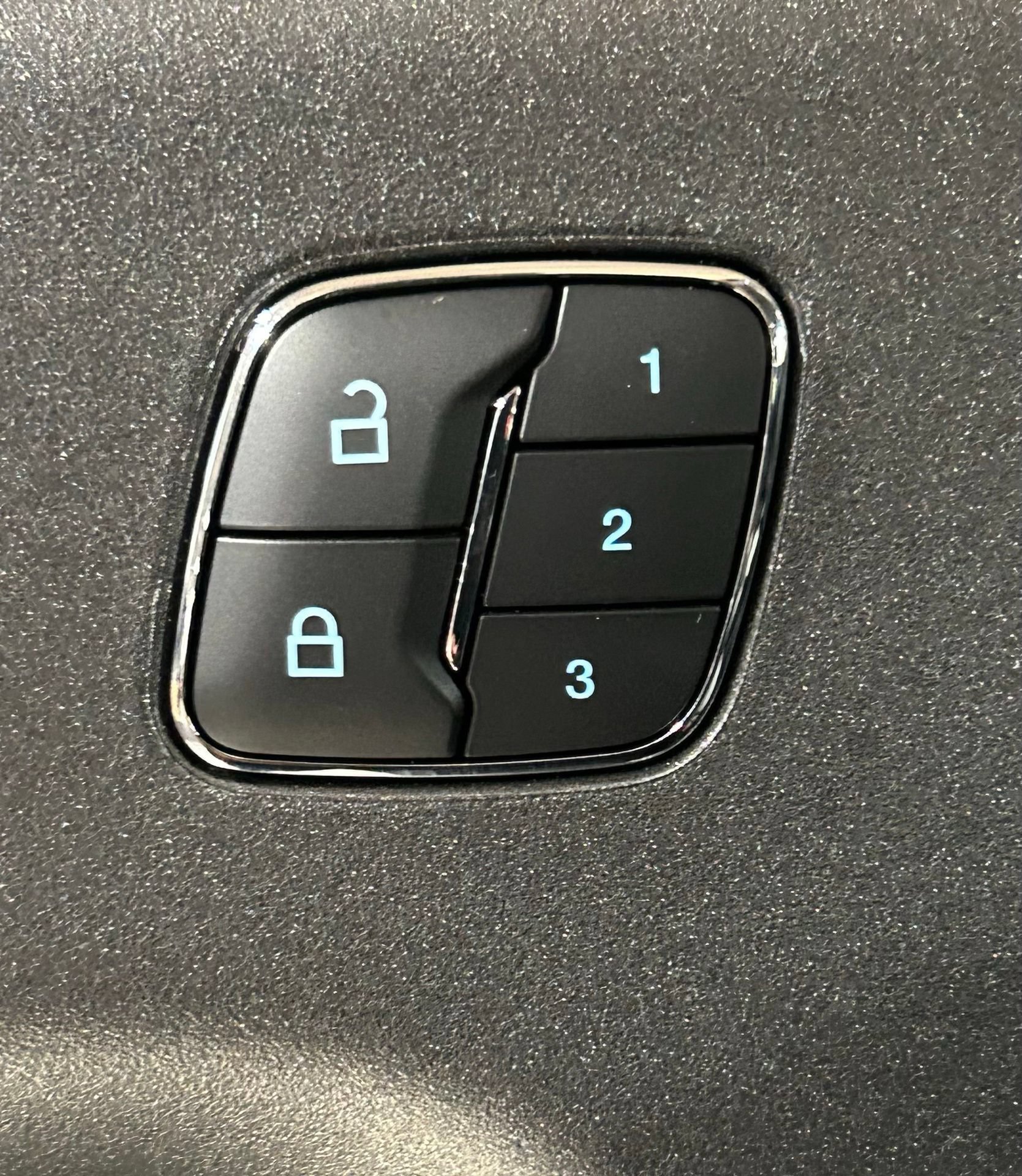 New 2026 Ford Bronco Sport Outer Banks w/ Outer Banks Tech Package+ AWD/4WD image 39