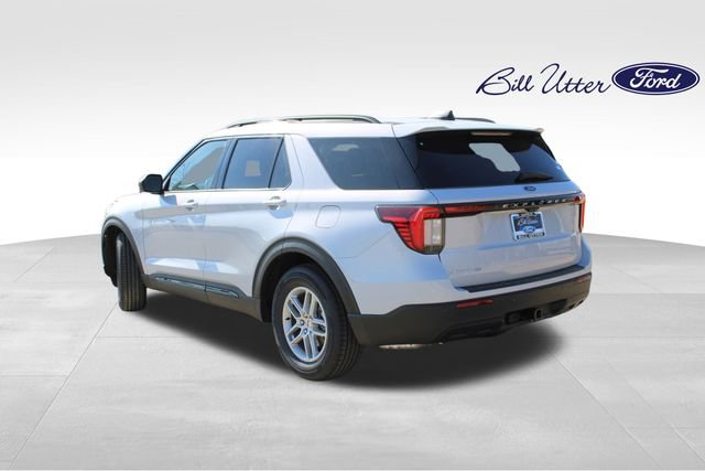 New 2026 Ford Explorer Active image 4