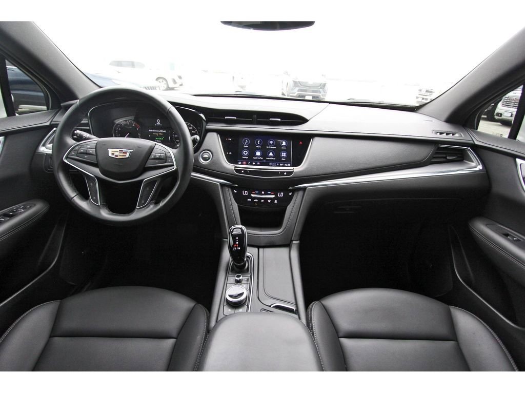 Used 2023 Cadillac XT5 Luxury image 9