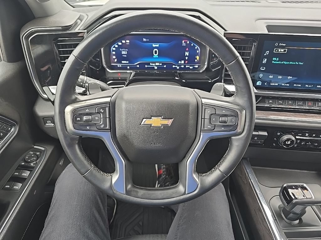 Used 2023 Chevrolet Silverado 1500 LTZ AWD/4WD image 20