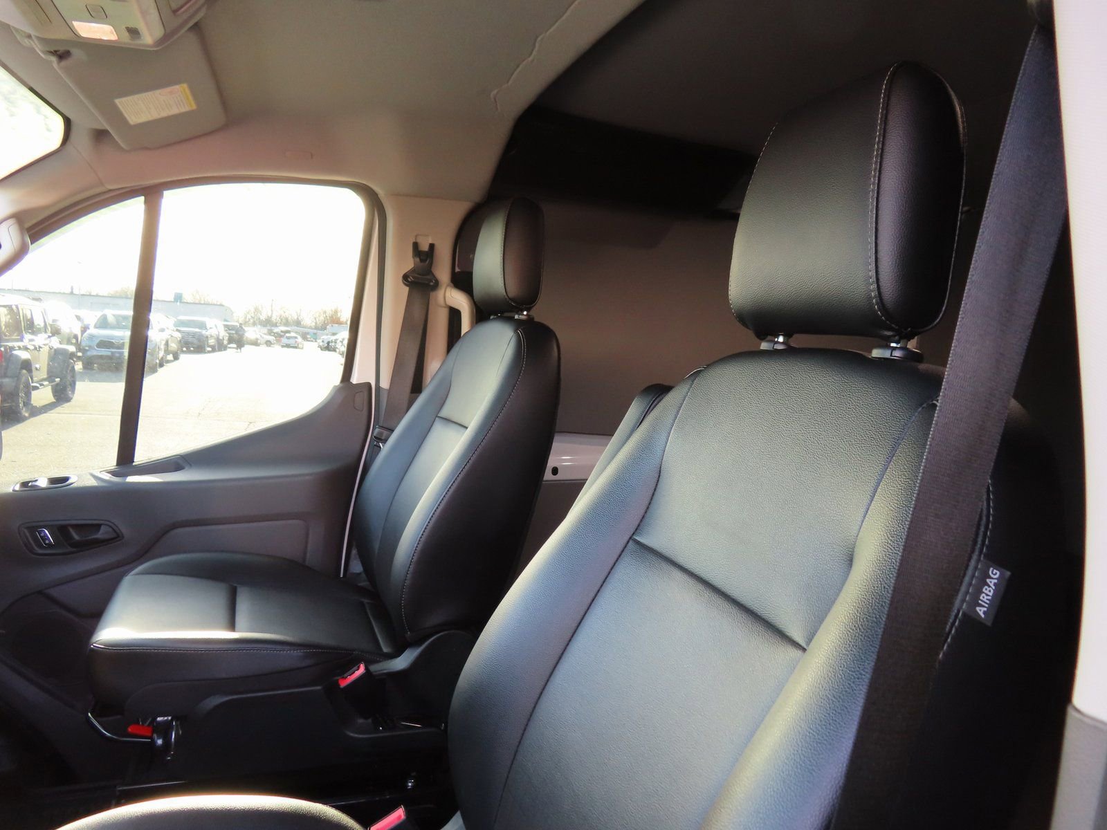 Used 2023 Ford Transit 150 Low Roof AWD w/ Exterior Upgrade Package image 25