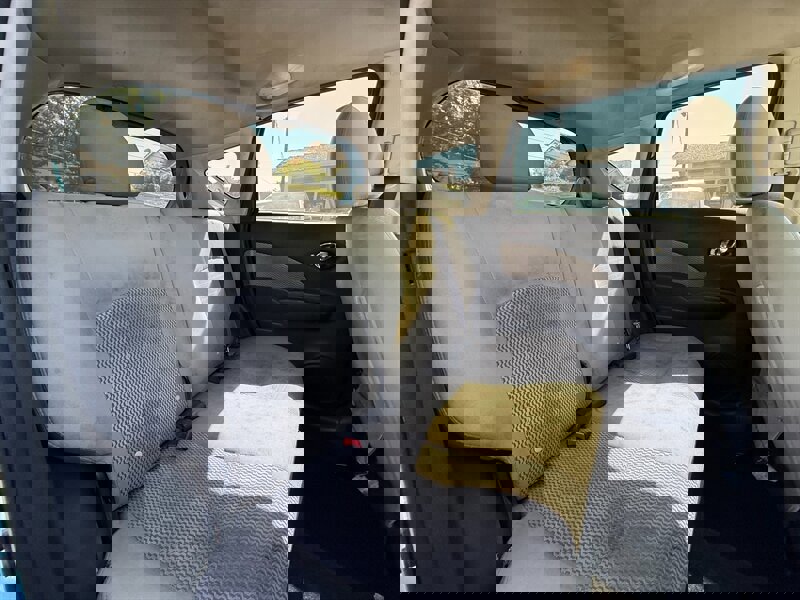 Used 2015 Nissan Versa Note SV image 22