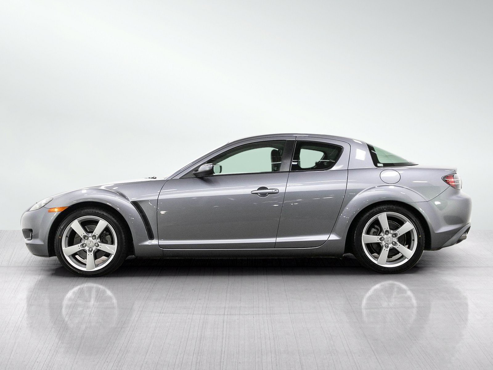 Used 2004 MAZDA RX-8 w/ AT Grand Touring Pkg RWD image 2