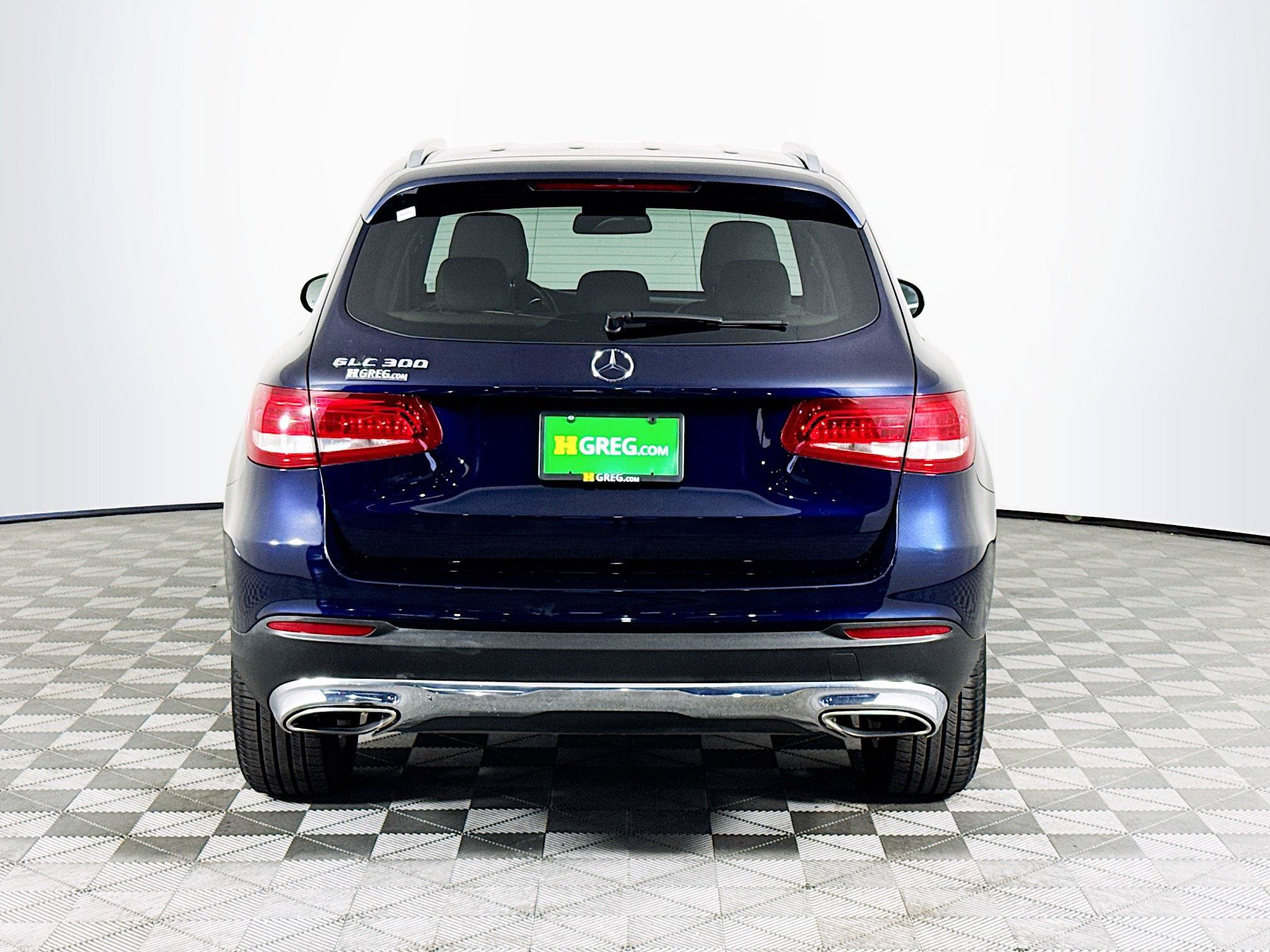 Used 2018 Mercedes-Benz GLC 300 w/ Premium Package image 7
