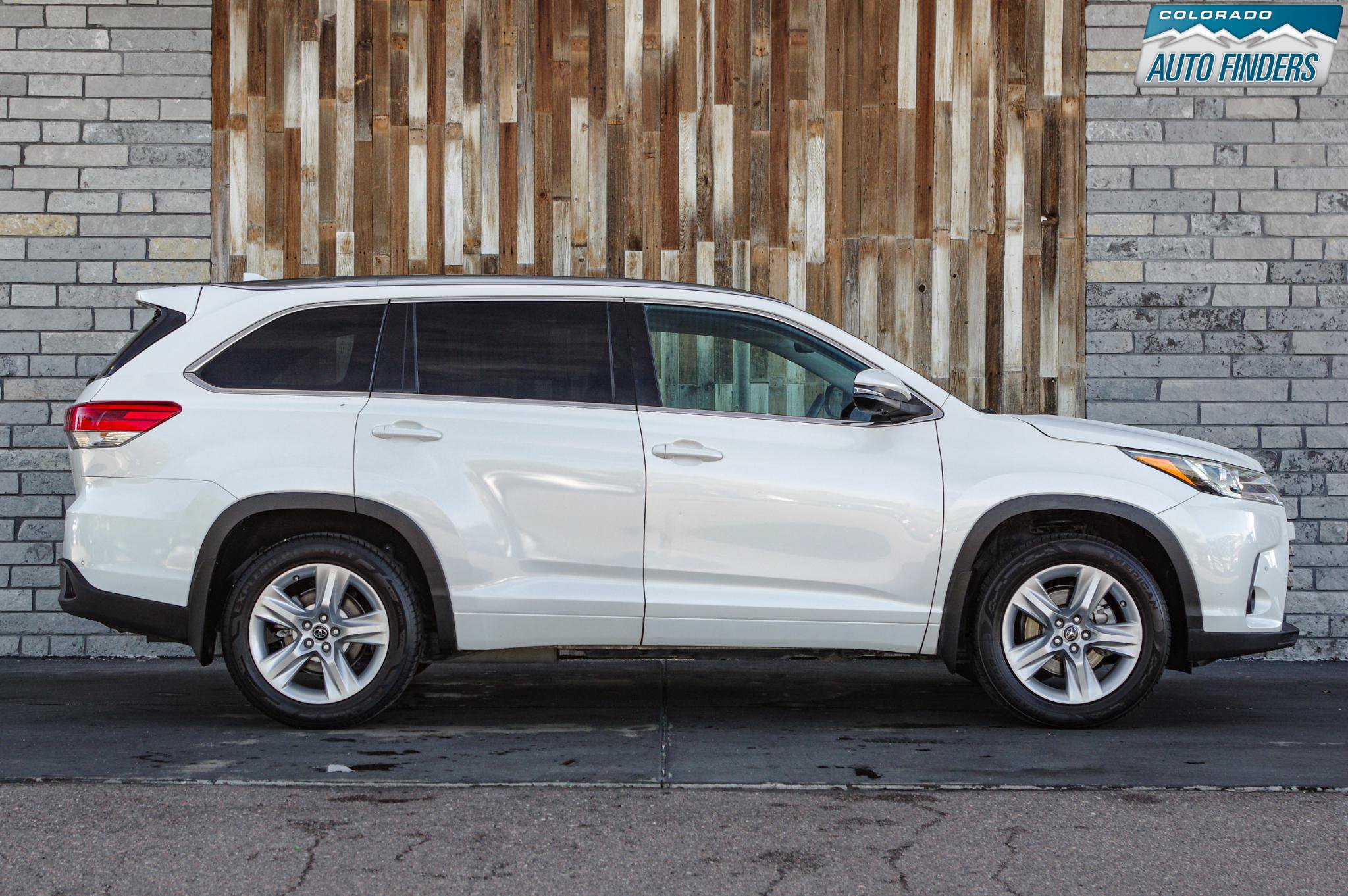 Used 2018 Toyota Highlander Limited Platinum AWD/4WD image 8