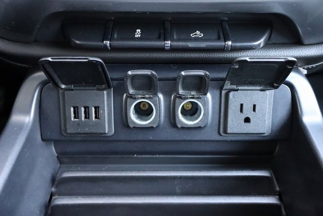 Used 2015 Chevrolet Silverado 1500 LTZ image 10