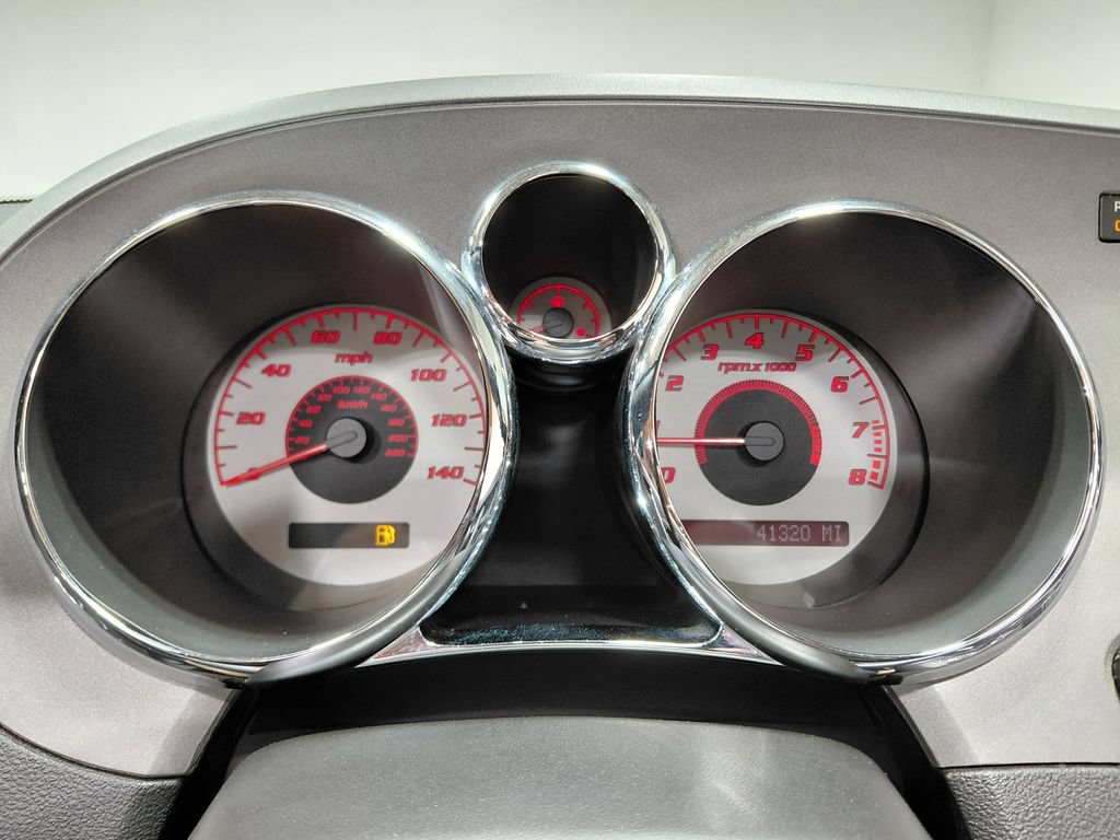 Used 2007 Pontiac Solstice Convertible w/ Premium Package RWD image 30