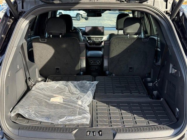 Used 2025 Ford Explorer ST w/ Sun And Sound Package image 7