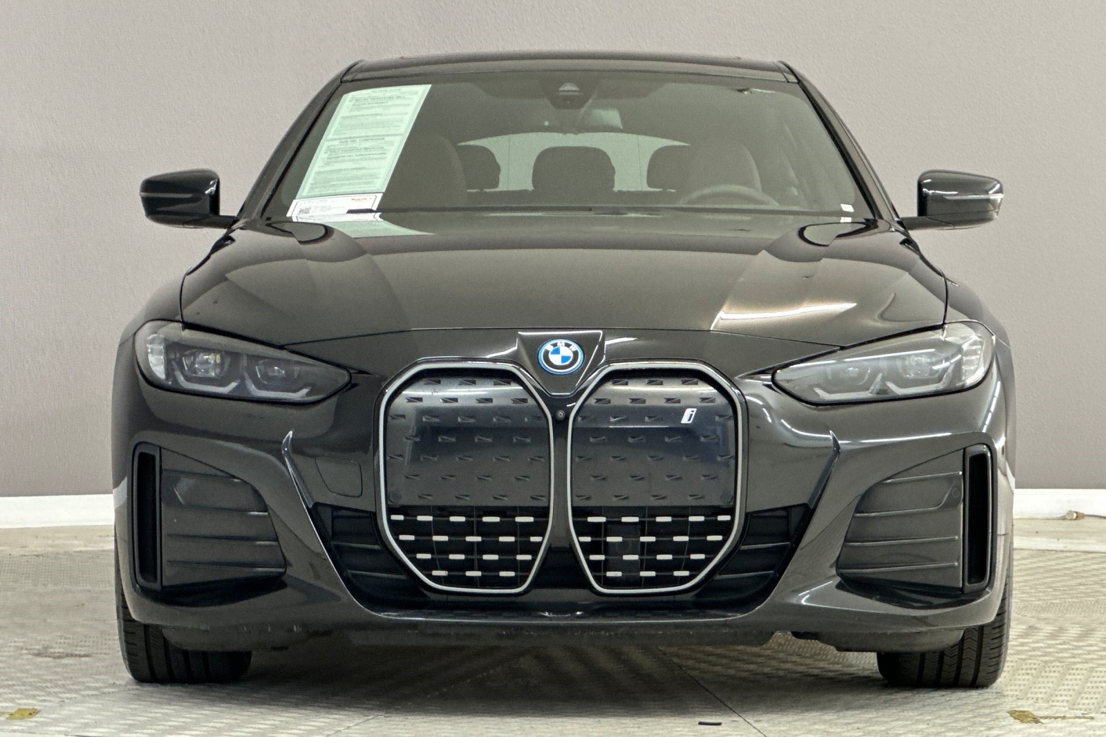 Certified 2024 BMW i4 eDrive40 w/ M Sport Package RWD image 5