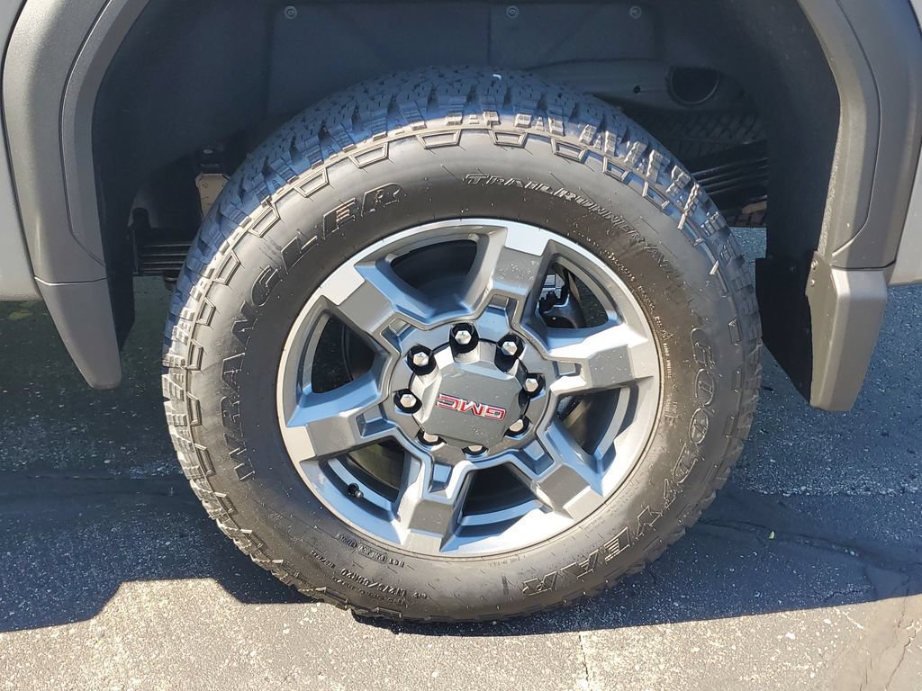New 2026 GMC Sierra 2500 SLE w/ SLE Value Package; AWD/4WD image 6