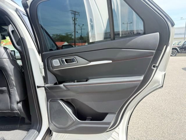Used 2025 Ford Explorer ST w/ Sun And Sound Package image 42
