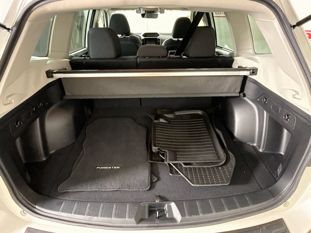 Used 2020 Subaru Forester Premium w/ Popular Package #1 AWD/4WD image 29